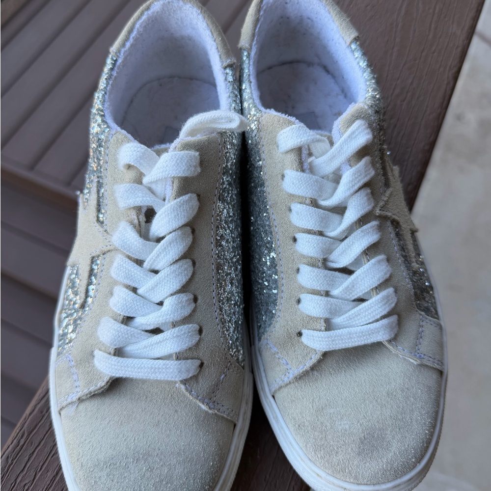 Steve Madden Glitter Star Sneakers - Picture 3 of 4